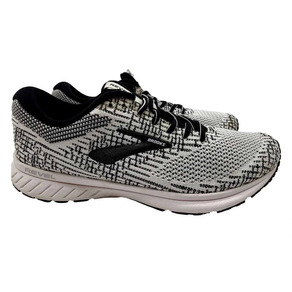Brooks Revel 3 Running Shoes Womens 10 Black White Excellent Knit Sneakers